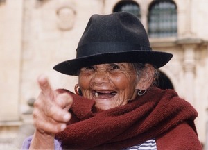 смеятся до колик в животе