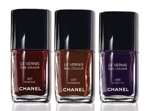 лак Chanel 483 - Vendetta Dark