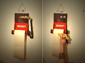 Держатель для туалетной бумаги с карандашом