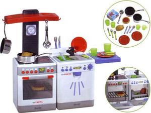 Игрушечная кухня