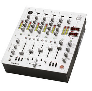 Белый четырёхканальный микшер Reloop RMX-40 DSP Ltd
