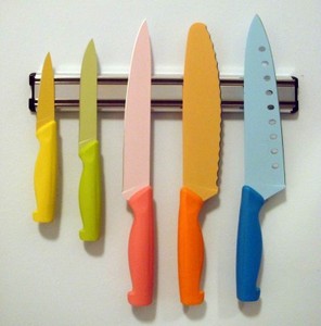 Цветной нож