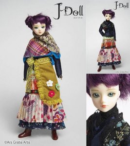 J-doll Picasso Street (East)