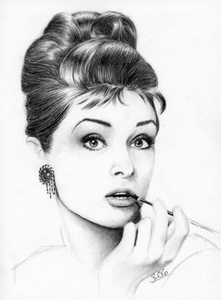 Что угодно с символикой Audrey Hepburn