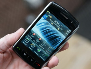 Смартфон BlackBerry Storm 9500