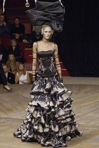 платье Alexander McQueen