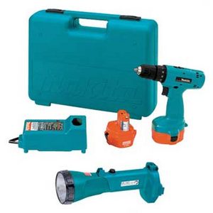 Аккумуляторная дрель-шуруповерт Makita 6227 DWLE