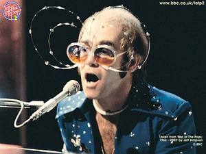 Elton Jone live