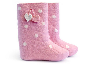 Розовые валенки