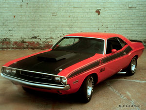 Dodge Challenger ~70'