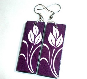 Violet tulips earrings