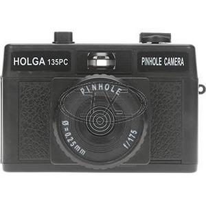 Пленочный фотоаппарат Holga 135 PC