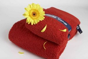 Большое махровое полотенце (розовое или сиреневое:)