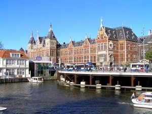 Amsterdam))