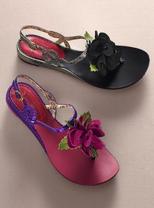 Floral mini-wedge sandal