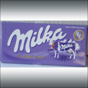 Фиолетовые наушники Milka