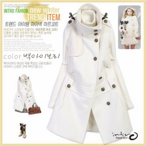 белое пальто