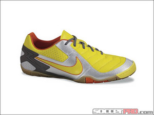 Nike T3 Indoor