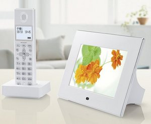 Купить хороший домашний телефон маме.