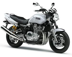 Yamaha xjr400