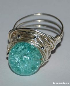 большое кольцо на худенький палец)