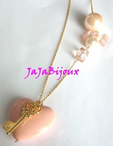 DELICATE HEART AND PEARL NECKLACE GOLD COLOR CHAIN