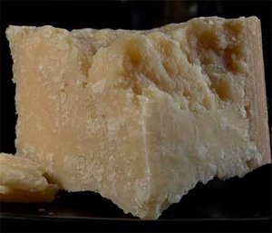 Сыр Моцарелла, Пармиджано Риджано (пармизанчик)