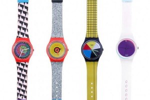 часики Swatch (на сайте, те что зеленые)