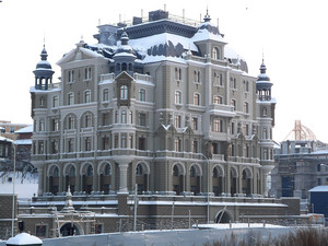 Квартира в доме на Дворцовой набережной