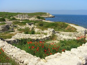 хочу лето и в Севастополь