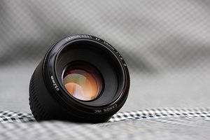 Canon EF 50mm f/1.8