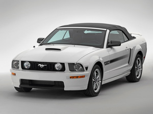 Ford Mustang GT/CS