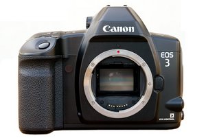 Canon EOS 3