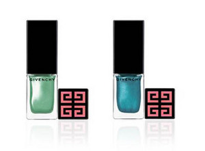 Givenchy summer 2010, nail polish Bleu