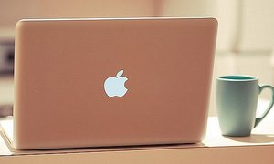 Macbook Air ну или просто SonyVaio