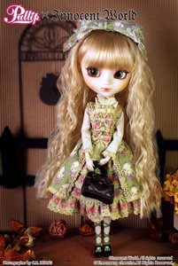 Pullip Tiphona