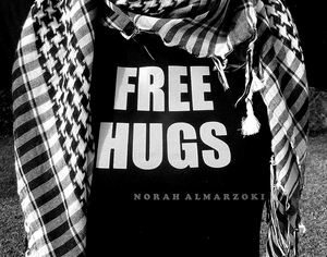 Free Hugs