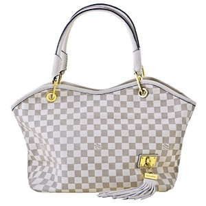 Хочу такую сумочку  Louis Vuitton