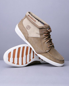 CITY ADVENTURE SPLIT CUPSOLE CUFFED CHUKKA.