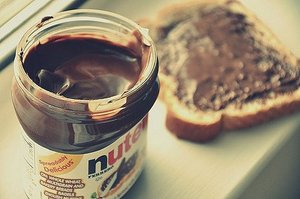 баночку Nutella