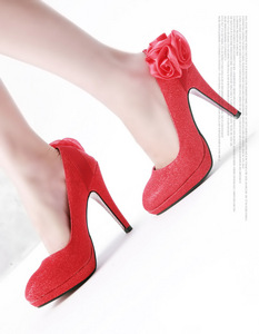 Pumps D3978