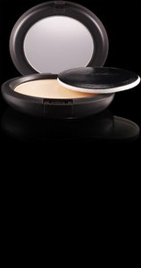 MAC Select Sheer / pressed NW-15