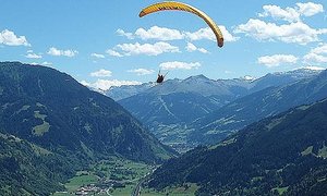 Paragliding