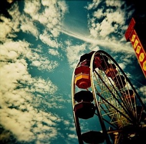 The top of ferris wheel