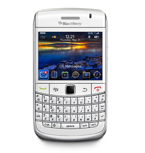 blackberry bold 9700 white