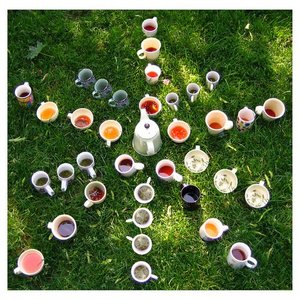 много разных чайов