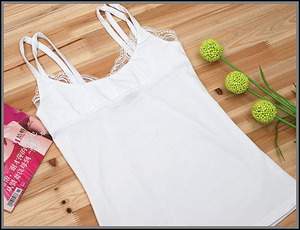 белая майка