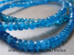 Ожерелье из апатитов