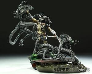 Aliens VS Predator Diorama