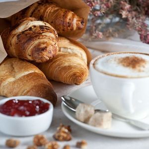 Завтрак во французской булочной